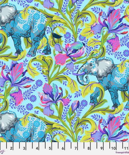 (Tula Pink) Everglow, All Ears in Aura